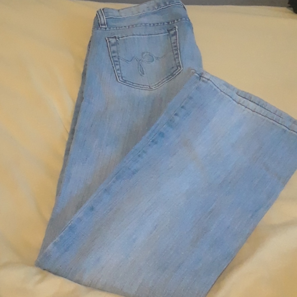 Guess Jeans